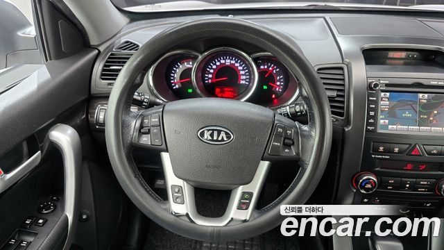 Kia Sorento 2010 — photo 14