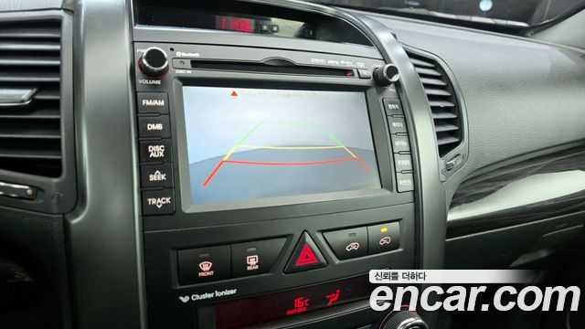 Kia Sorento 2010 — photo 16