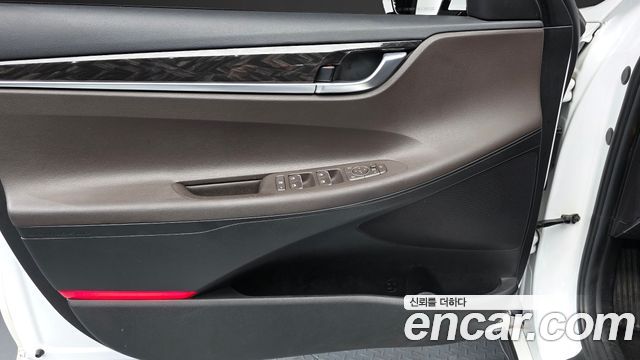 Hyundai Grandeur 2019 — photo 19