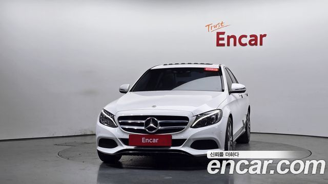 Mercedes-Benz C-Class 2018 — photo 3