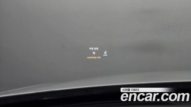 Mercedes-Benz C-Class 2018 — photo 18