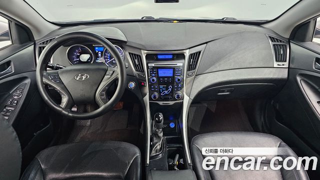 Hyundai Sonata 2012 — photo 7
