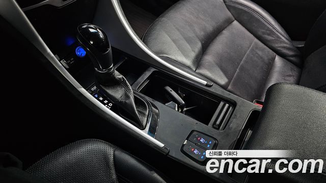 Hyundai Sonata 2012 — photo 9