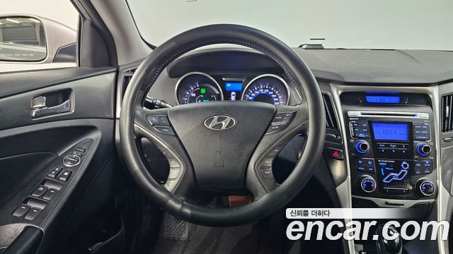 Hyundai Sonata 2012 — photo 13
