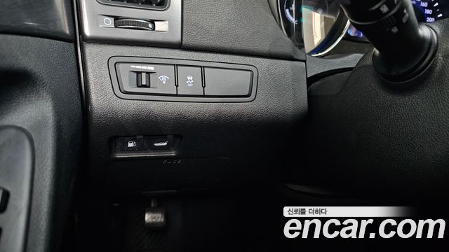 Hyundai Sonata 2012 — photo 14