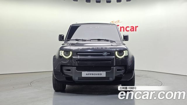 Land Rover Defender 2024 — photo 8