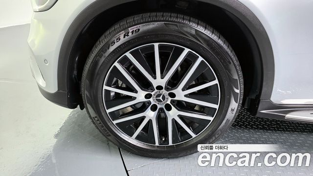 Mercedes-Benz GLC-Class 2020 — photo 5