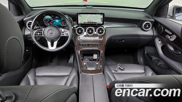 Mercedes-Benz GLC-Class 2020 — photo 7