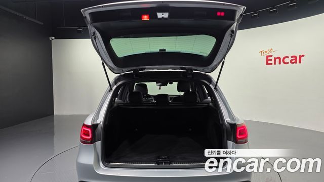 Mercedes-Benz GLC-Class 2020 — photo 20