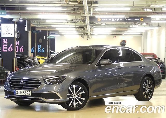 Mercedes-Benz E-Class 2021 — photo 2