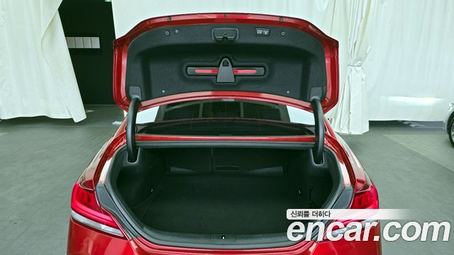 Genesis G70 2020 — photo 20