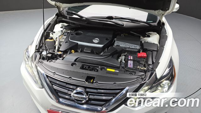 Nissan Altima 2017 — photo 6