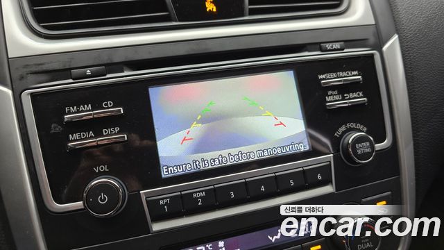 Nissan Altima 2017 — photo 17