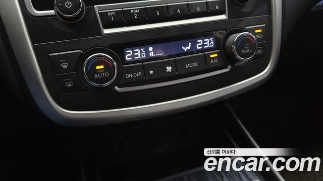 Nissan Altima 2017 — photo 18