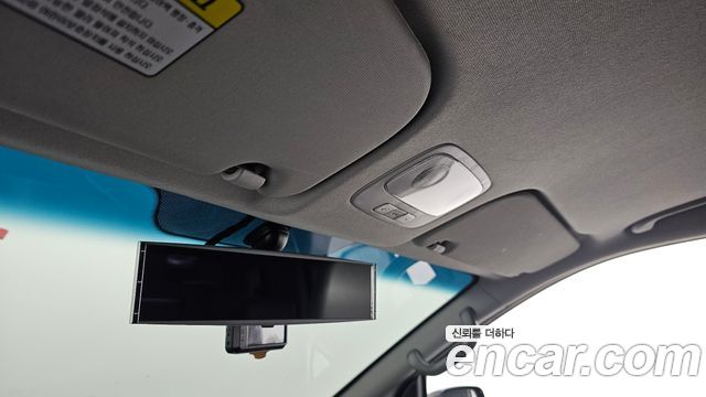 Hyundai Starex 2017 — photo 20