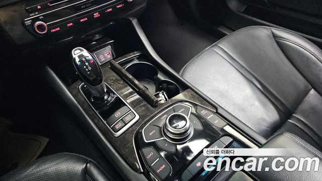 Kia K9 2015 — photo 9