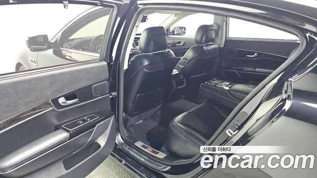 Kia K9 2015 — photo 11