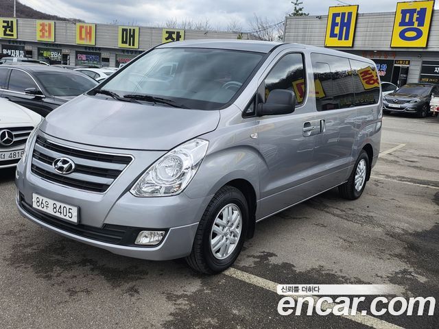 Hyundai Starex 2017 — photo 3