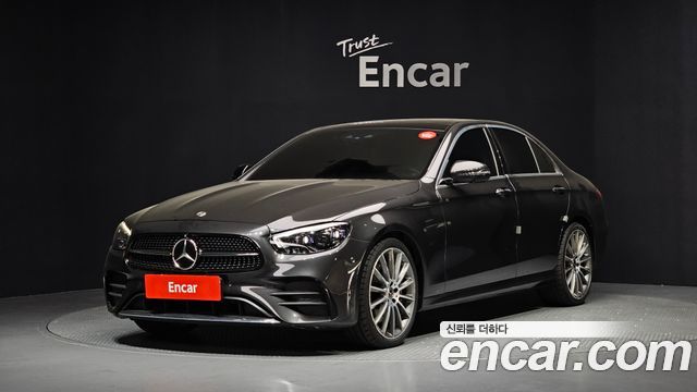 Mercedes-Benz E-Class 2021 — photo 1