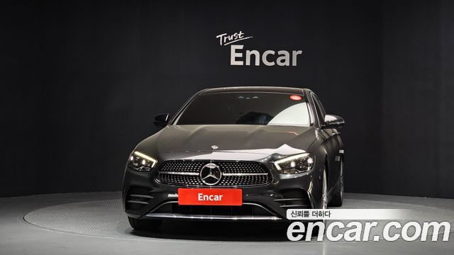 Mercedes-Benz E-Class 2021 — photo 3