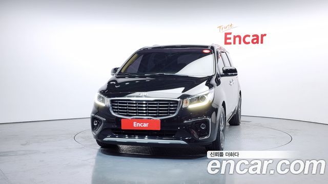 Kia Canival 2019 — photo 3