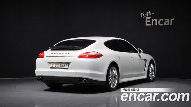 Porsche Panamera 2012 — photo 2