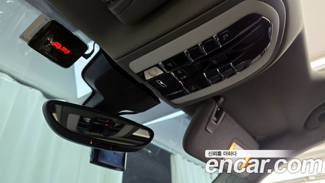 Porsche Panamera 2012 — photo 17