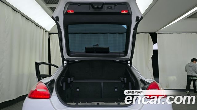 Porsche Panamera 2012 — photo 20