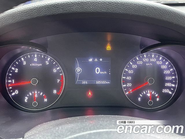 Kia K5 2017 — photo 8