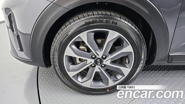 Kia Stonic 2019 — photo 5