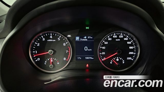 Kia Stonic 2019 — photo 8