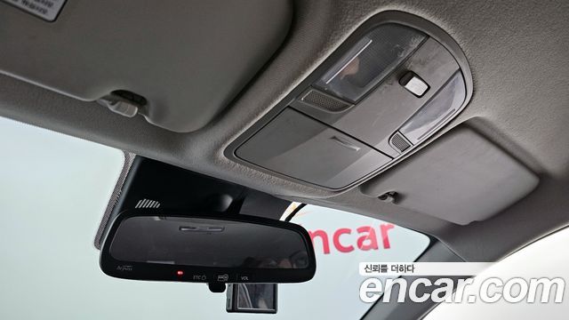 Kia Stonic 2019 — photo 18