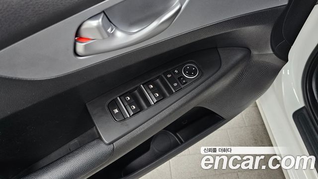 Kia K3 2022 — photo 14