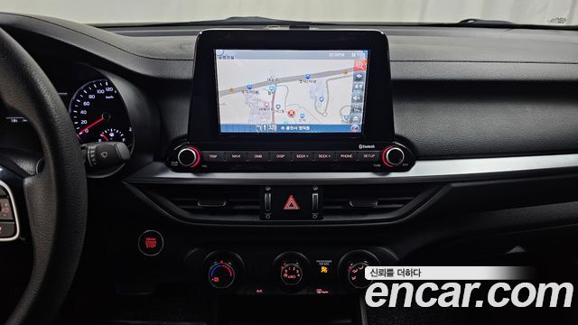 Kia K3 2022 — photo 17