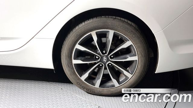 Hyundai i40 2016 — photo 5