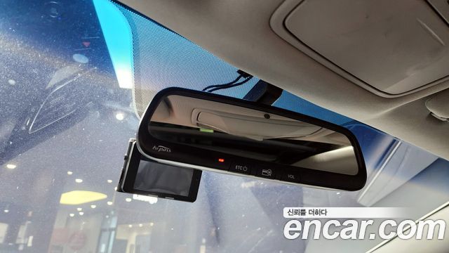 Hyundai i40 2016 — photo 13