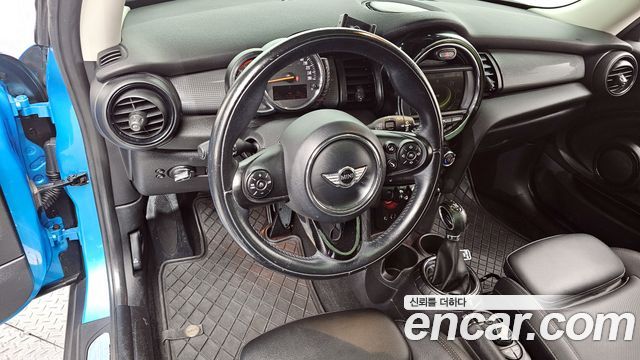 Mini Cooper 2016 — photo 7