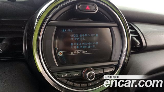 Mini Cooper 2016 — photo 16