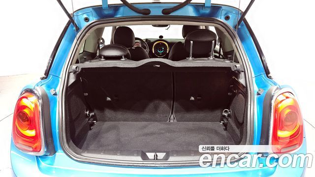 Mini Cooper 2016 — photo 19