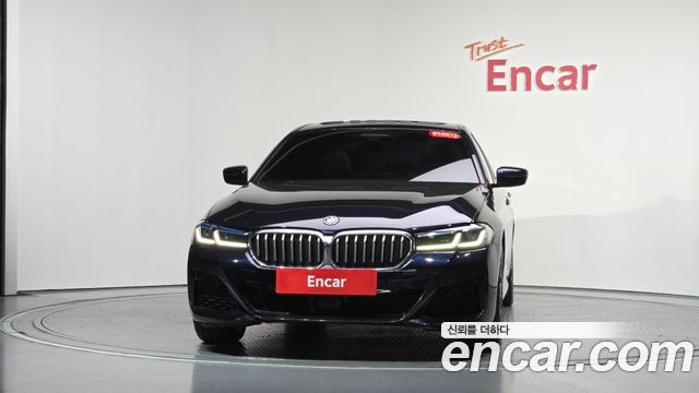 BMW 5-Series 2022 — photo 3