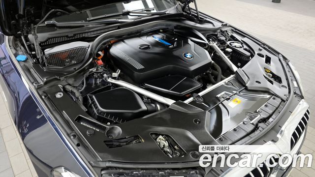 BMW 5-Series 2022 — photo 6