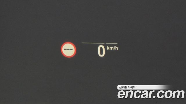 BMW 5-Series 2022 — photo 18
