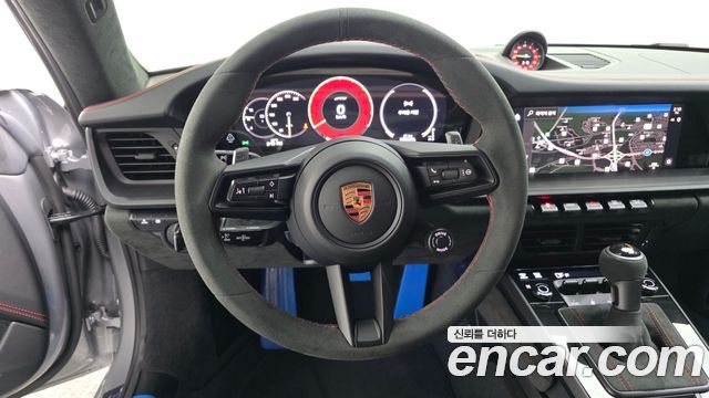 Porsche 911 2026 — photo 13