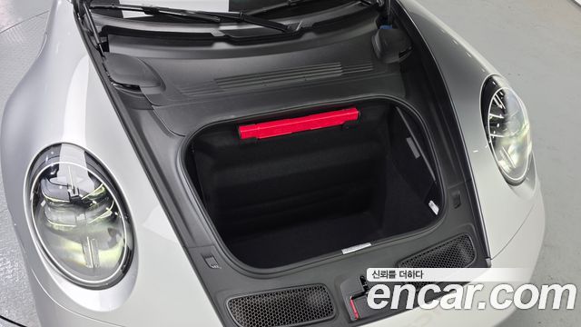 Porsche 911 2026 — photo 20