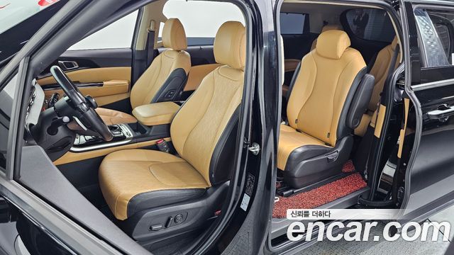 Kia Canival 2021 — photo 11