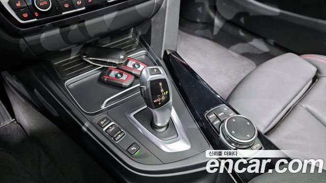 BMW 4-Series 2016 — photo 9