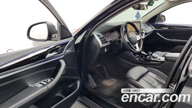 BMW X4 2023 — photo 10