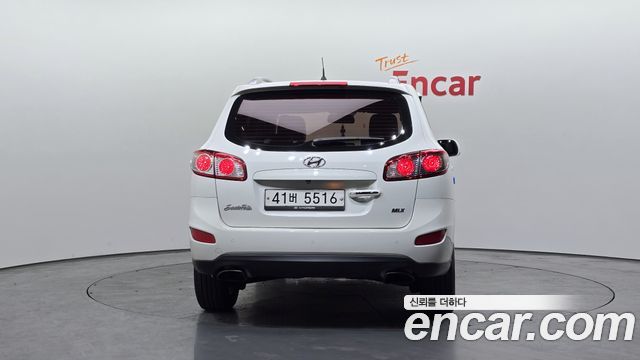 Hyundai Santafe 2011 — photo 4