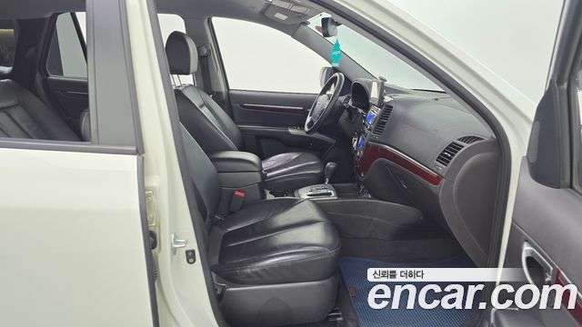 Hyundai Santafe 2011 — photo 11