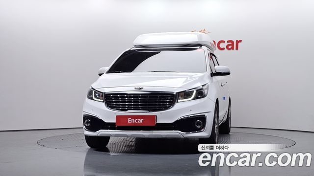 Kia Canival 2018 — photo 3